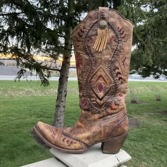 Corral Women's Aztec Embroidered Cowgirl Boot Snip Toe C2872 Lady's Size 10M - Picture 2 of 16